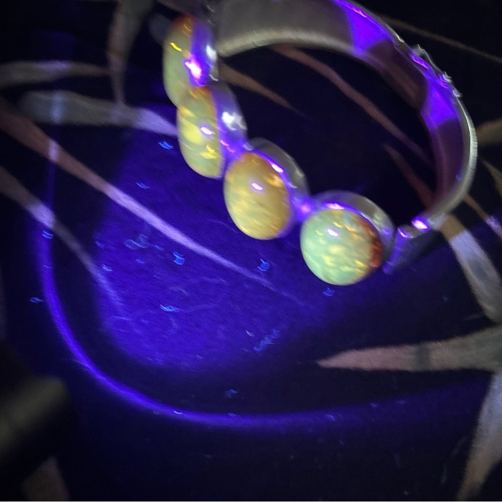 Amber Stone Silver Bracelet - Picture 6 of 6
